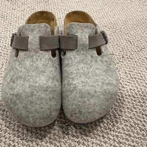Birkenstock Gray Wool Clogs with Buckle